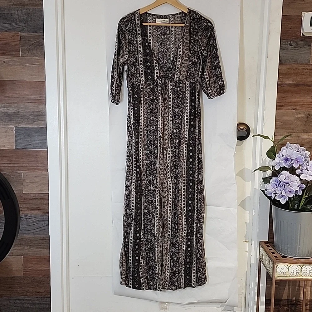 Abercombrie & Fitch Brown,‎ Black, and Cream Maxi Dress size XS